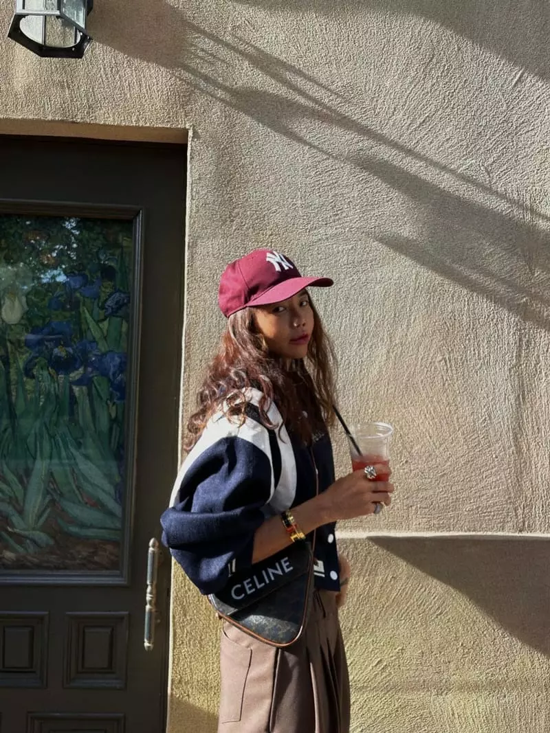 Abbeylee - Korean Women Fashion - #womensfashion - Crop Basiti Jacket - 3