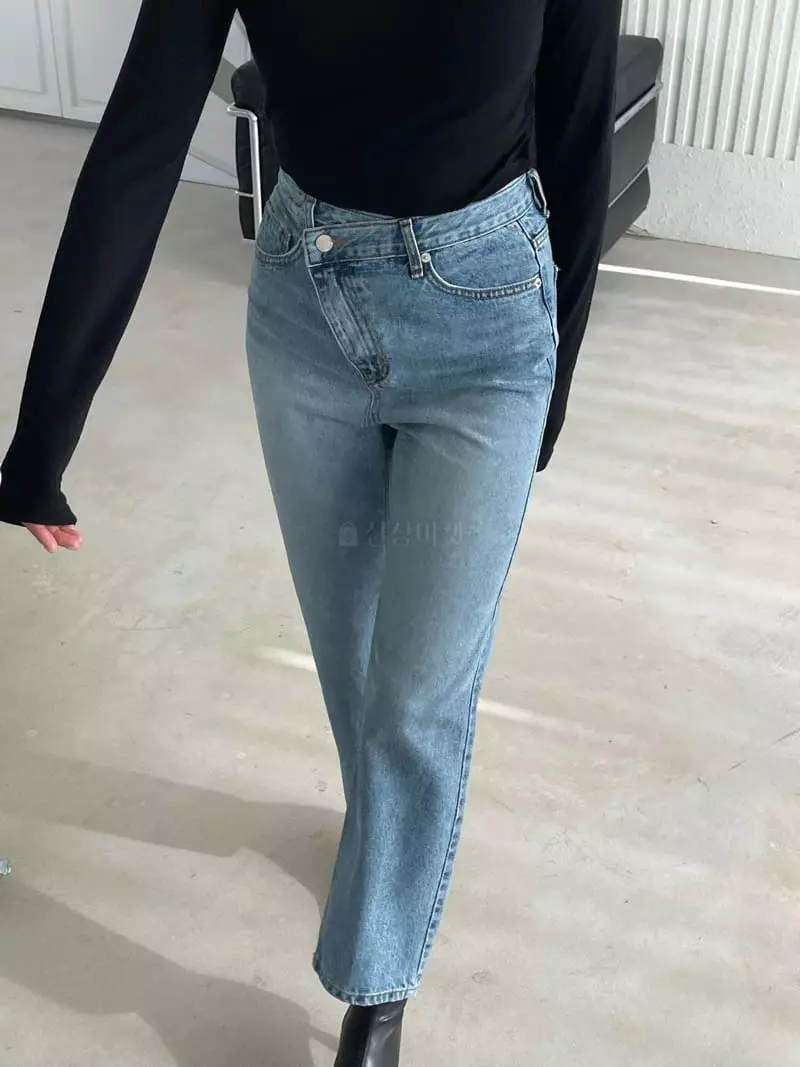 Acme - Korean Women Fashion - #momslook - Unbal Straight Pants - 2