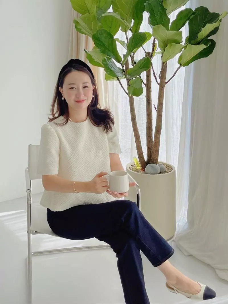 After Glow - Korean Women Fashion - #momslook - Twid Puff Blouse - 9