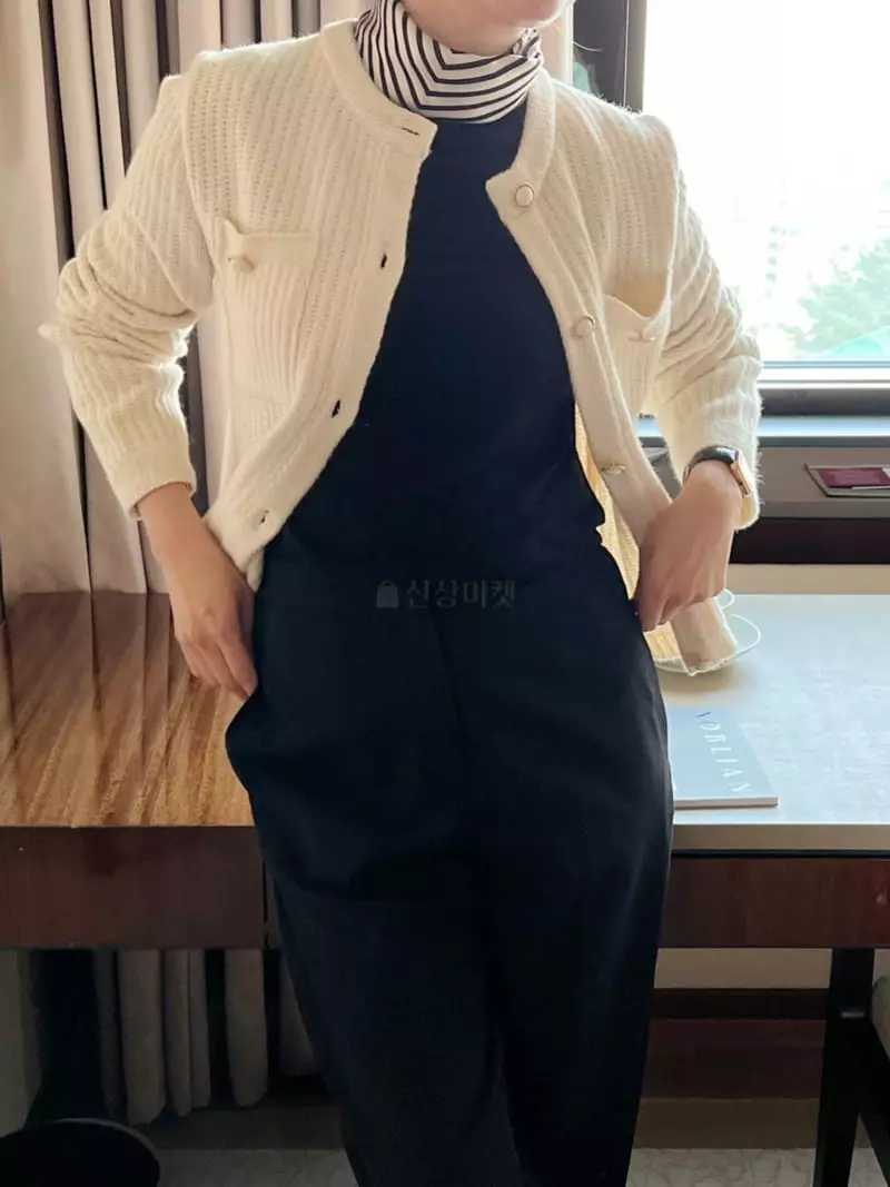 After Glow - Korean Women Fashion - #momslook - Sha Check Cardigan - 4