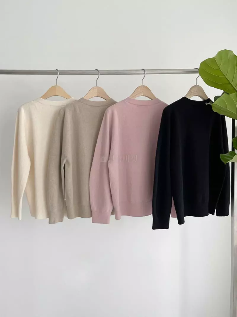 After Glow - Korean Women Fashion - #womensfashion - Whole Gament Round Knit Tee