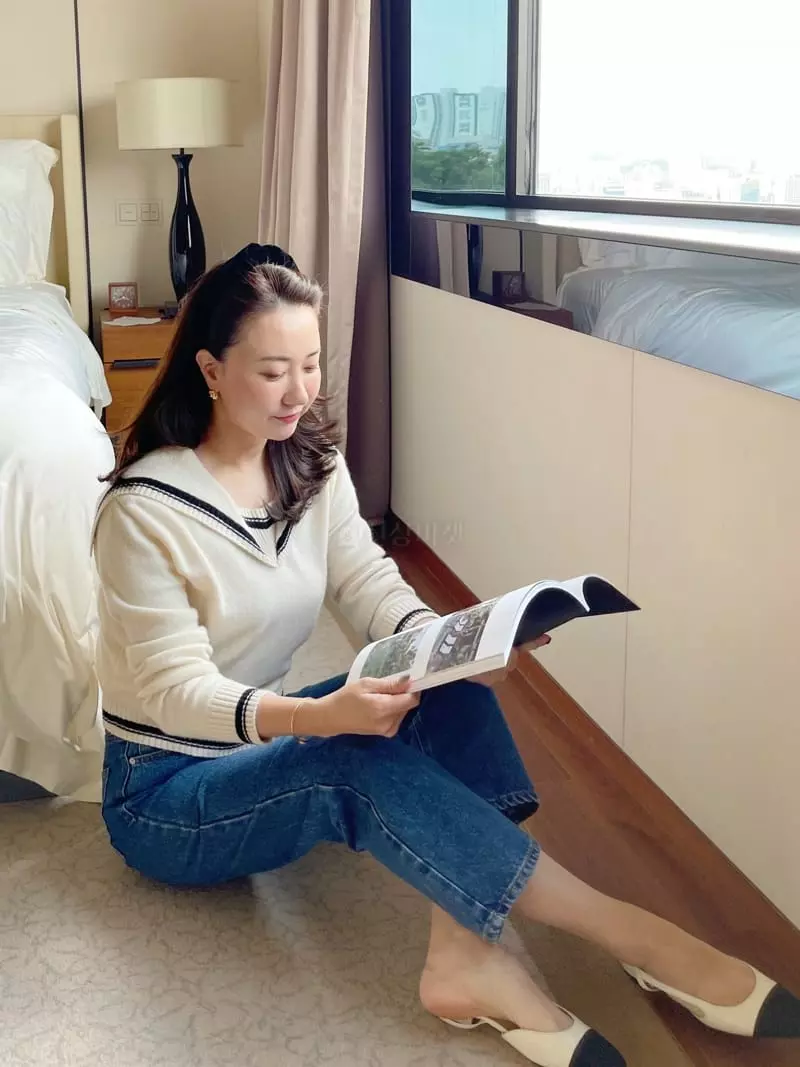 After Glow - Korean Women Fashion - #womensfashion - Cash Sailor Knit Tee - 6