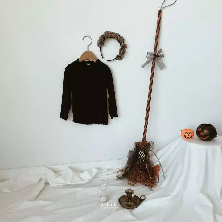 Aladin - Korean Children Fashion - #minifashionista - Halloween Turtleneck Tee - 2