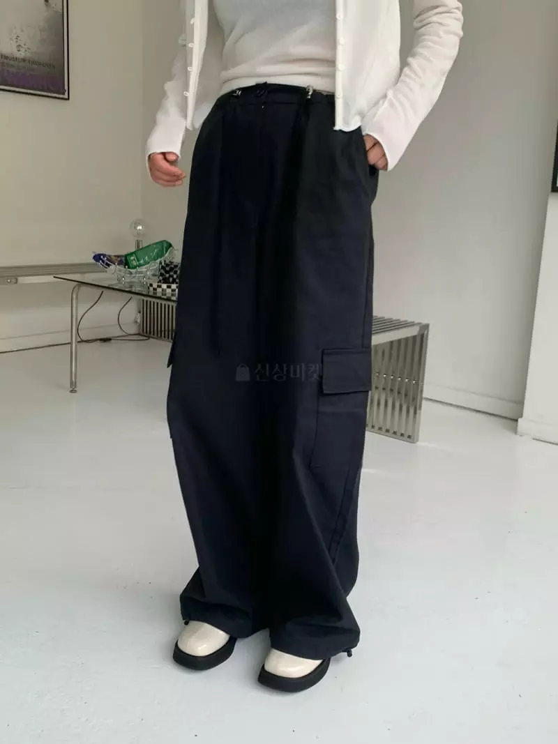 Alike - Korean Women Fashion - #womensfashion - Cargo Pants - 11