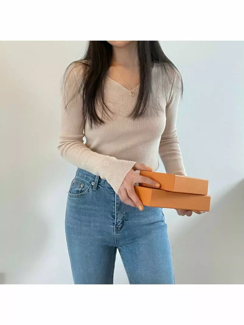 All Vibe - Korean Women Fashion - #romanticstyle - Rib V Neck Knit Tee - 6