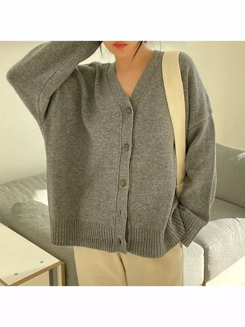 All Vibe - Korean Women Fashion - #romanticstyle - Lamps Over Fit Knit Cardigan - 5