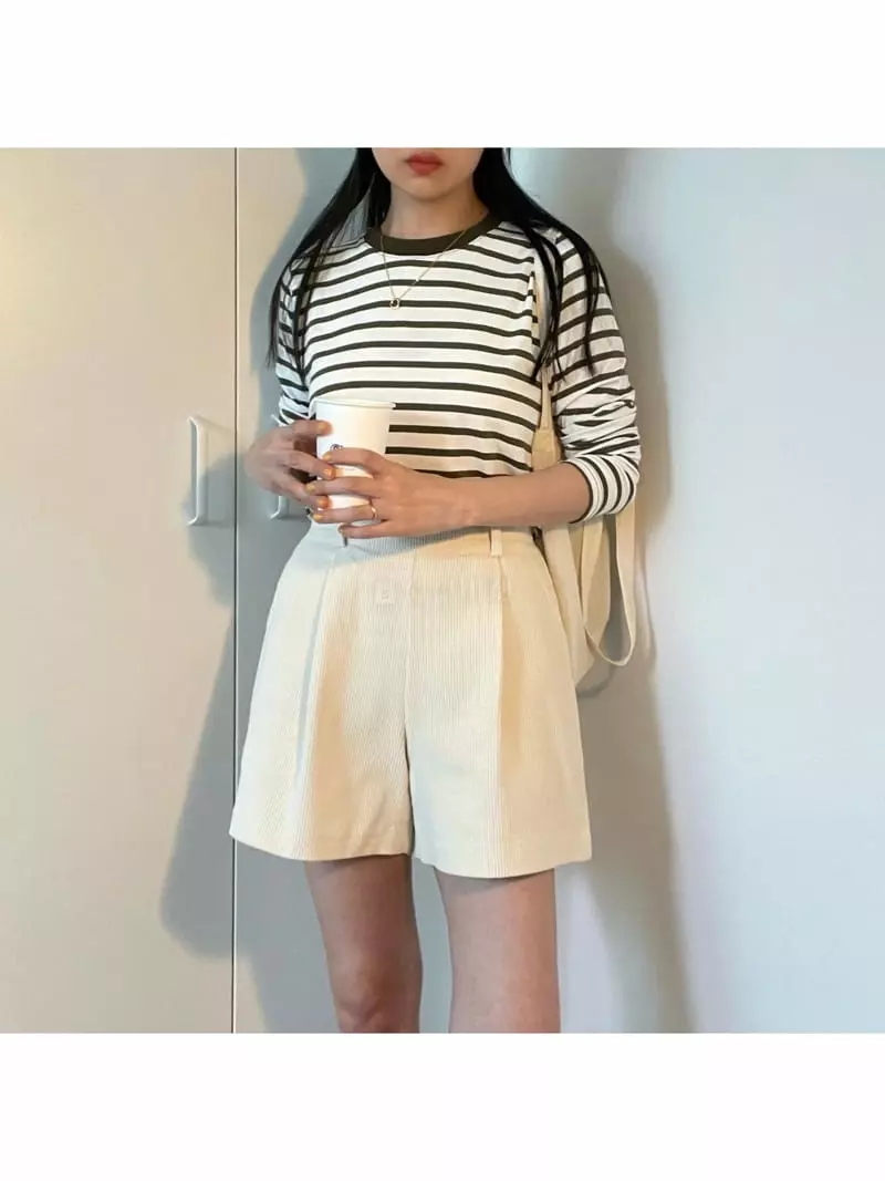 All Vibe - Korean Women Fashion - #thatsdarling - Rib Shorts - 4