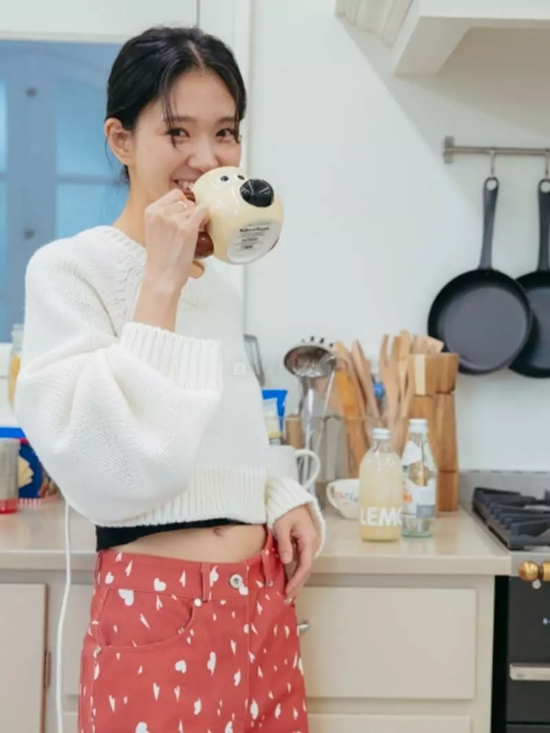 Almond Pepe - Korean Women Fashion - #momslook - Heart Pants