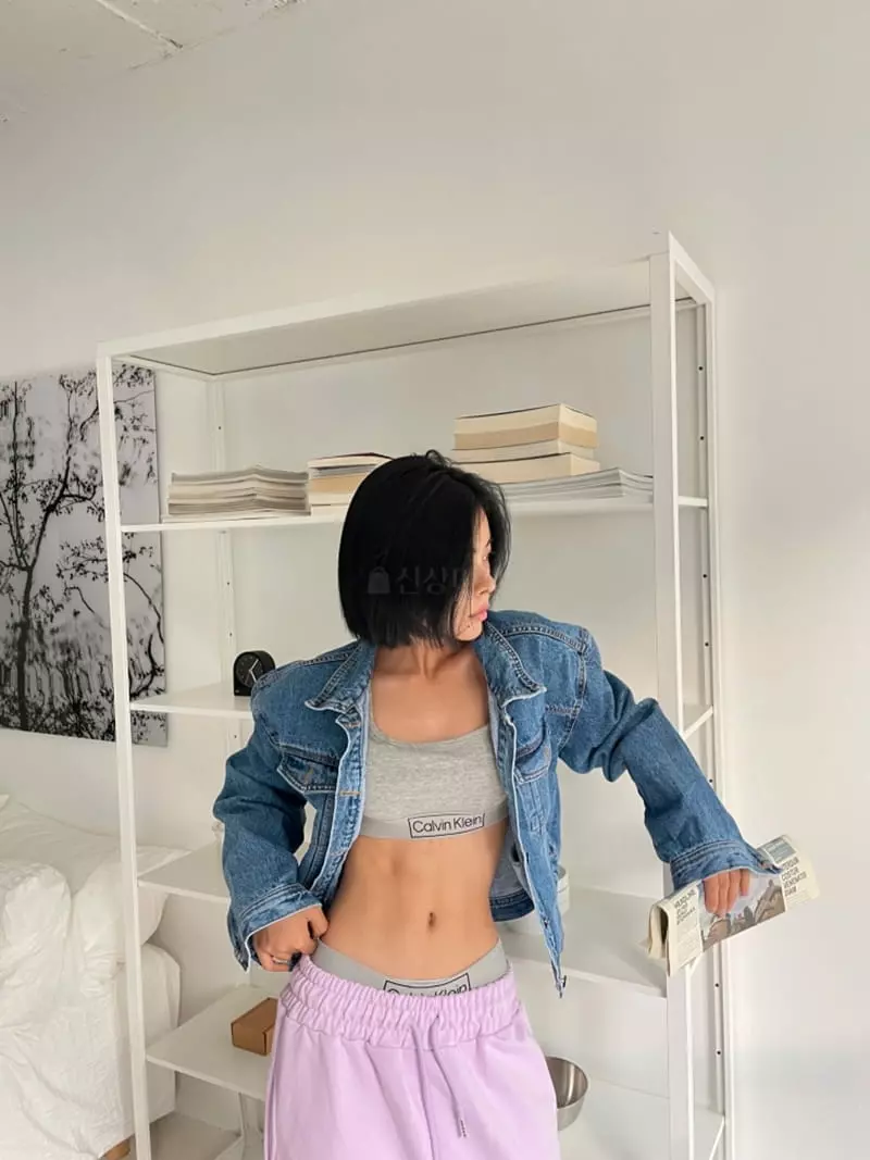 Almond Pepe - Korean Women Fashion - #momslook - Basic Denim Jacket - 9