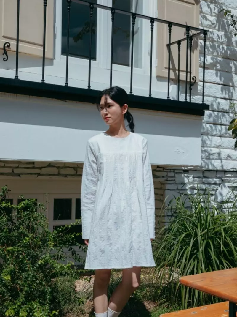 Almond Pepe - Korean Women Fashion - #restrostyle - Inni One-piece - 3