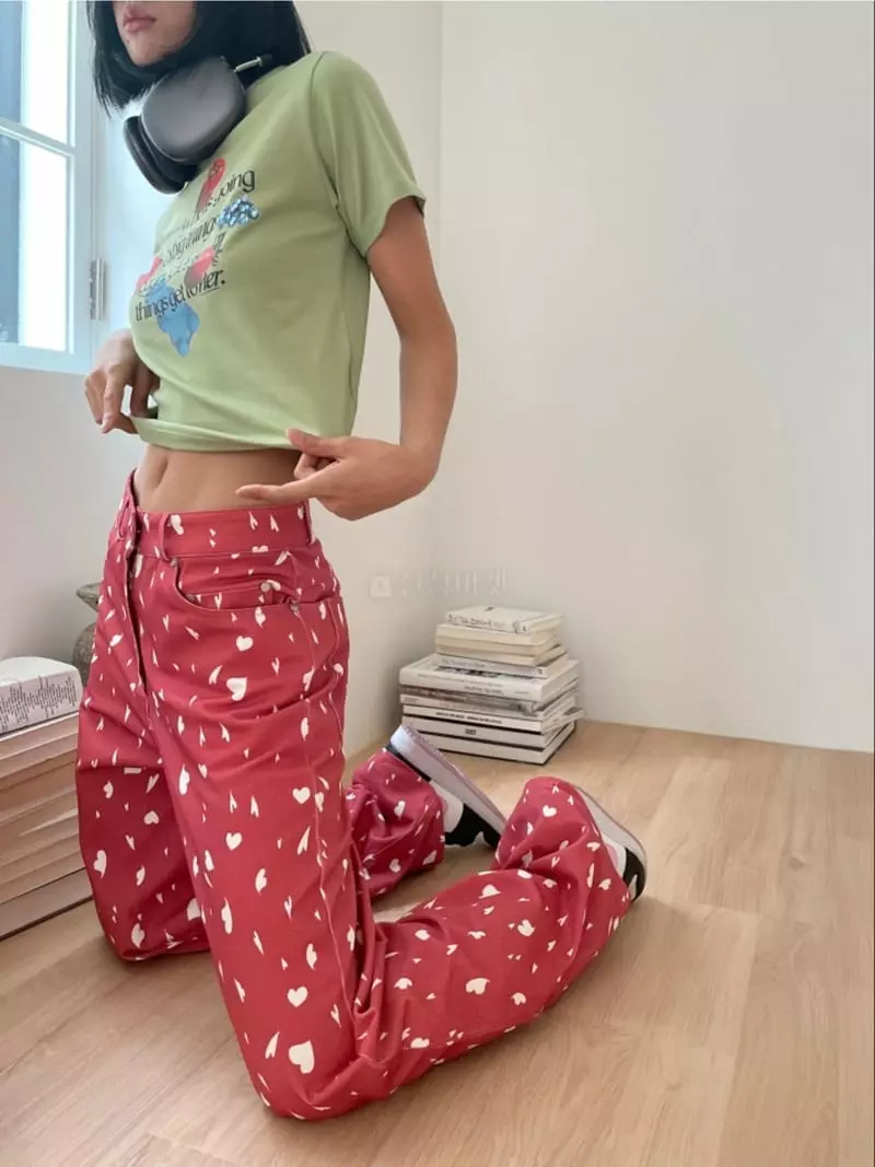 Almond Pepe - Korean Women Fashion - #thatsdarling - Heart Pants - 11