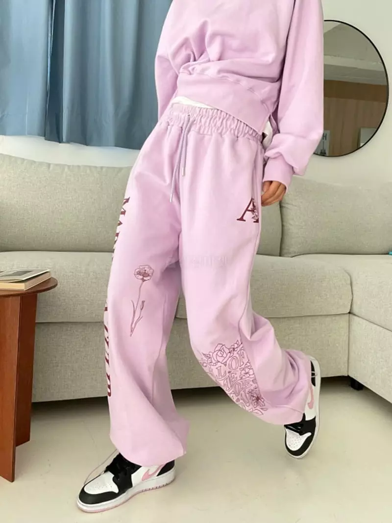 Almond Pepe - Korean Women Fashion - #thelittlethings - Sentro Set Up Sweatshirt - 3