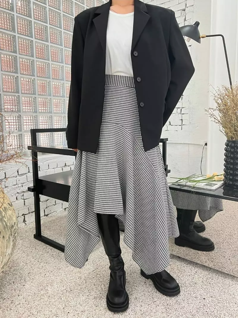 Analog Beige - Korean Women Fashion - #momslook - Jebi Back Skirt