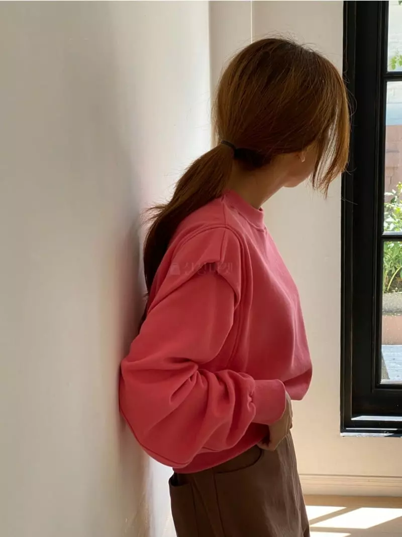 Analog Beige - Korean Women Fashion - #momslook - Slit Sweatshirt - 12