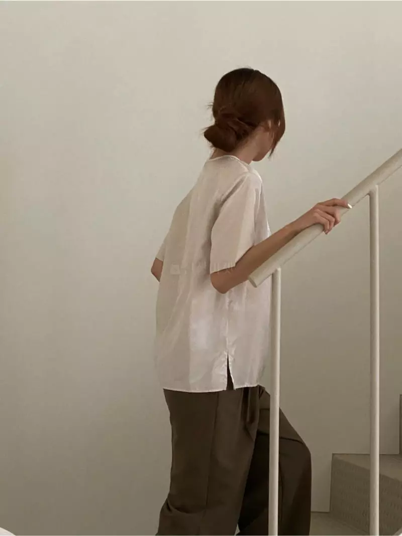 Analog Beige - Korean Women Fashion - #momslook - Silk Pad Tee - 8