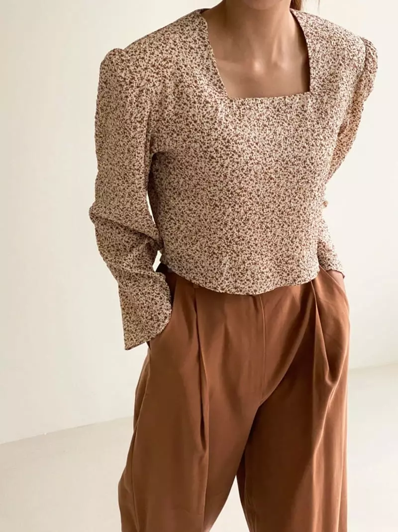 Analog Beige - Korean Women Fashion - #momslook - Square Blouse - 3