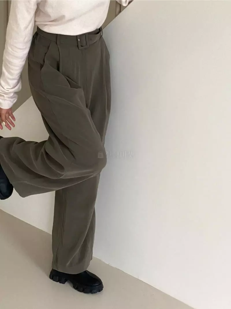 Analog Beige - Korean Women Fashion - #momslook - Belt Pants - 2