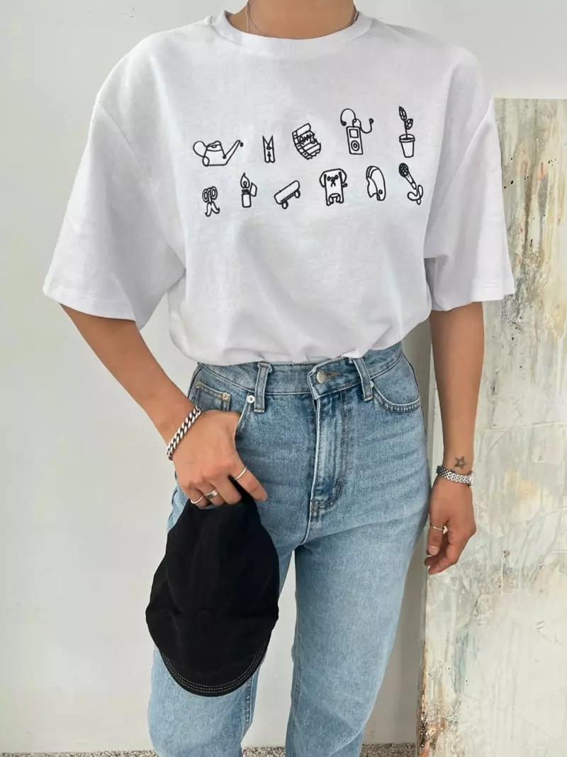 Analog Beige - Korean Women Fashion - #momslook - Embroidery Tee - 4