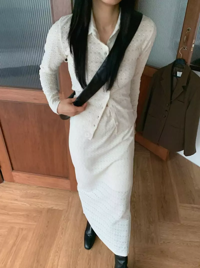 And More - Korean Women Fashion - #momslook - Ponny Collar Tee - 7