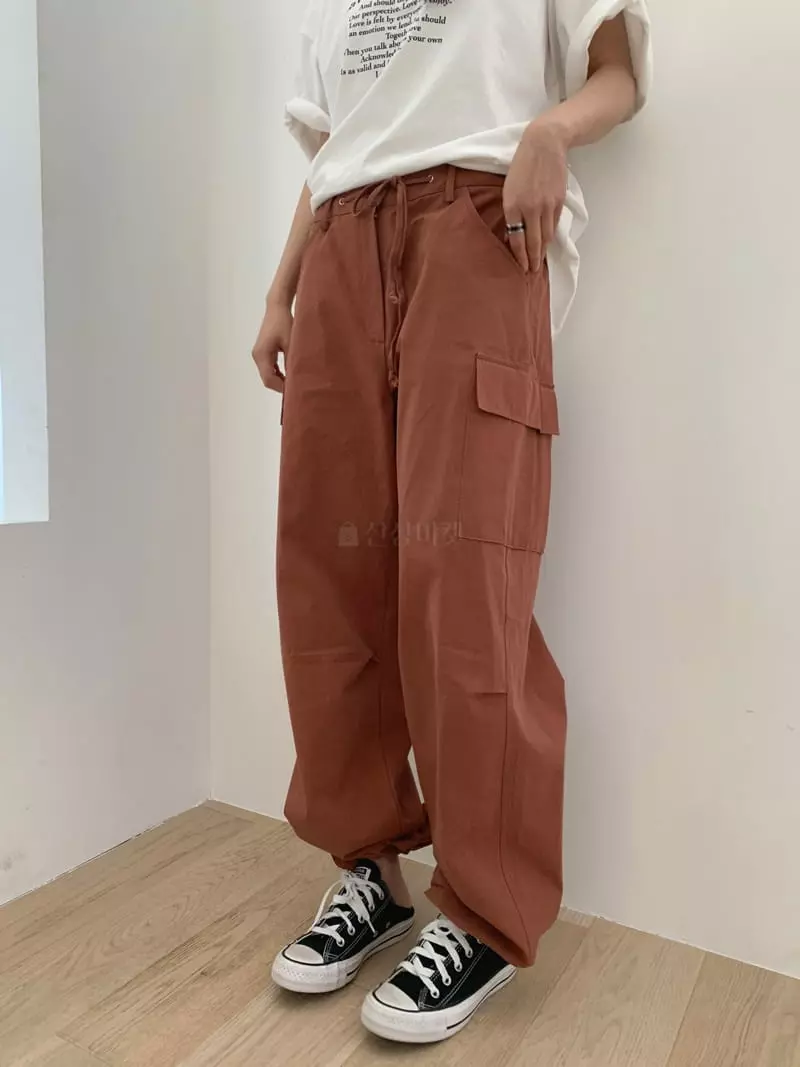 And More - Korean Women Fashion - #momslook - Crew Cargo Pants - 7