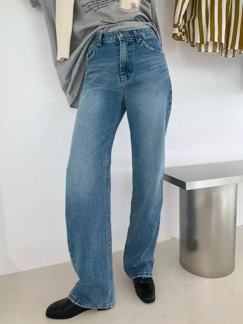 And More - Korean Women Fashion - #momslook - Vintage Jeans - 8