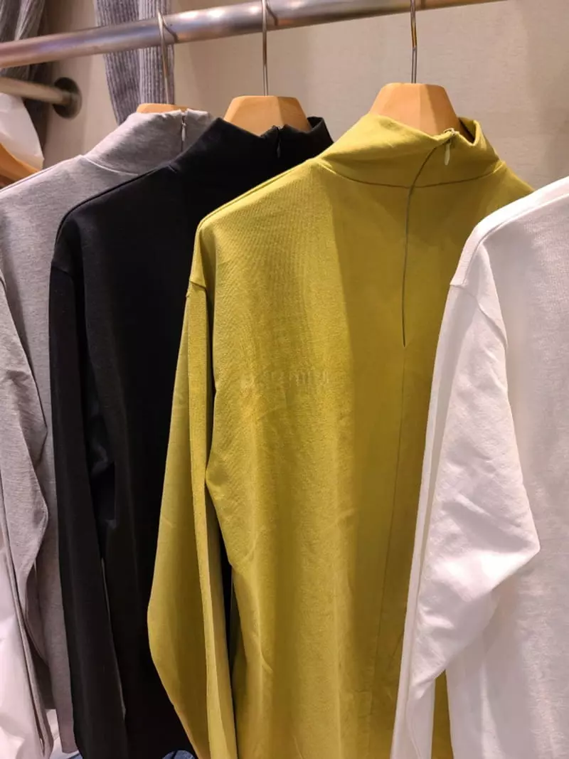 And More - Korean Women Fashion - #shopsmall - Lucy Zipper Turtleneck Tee - 7