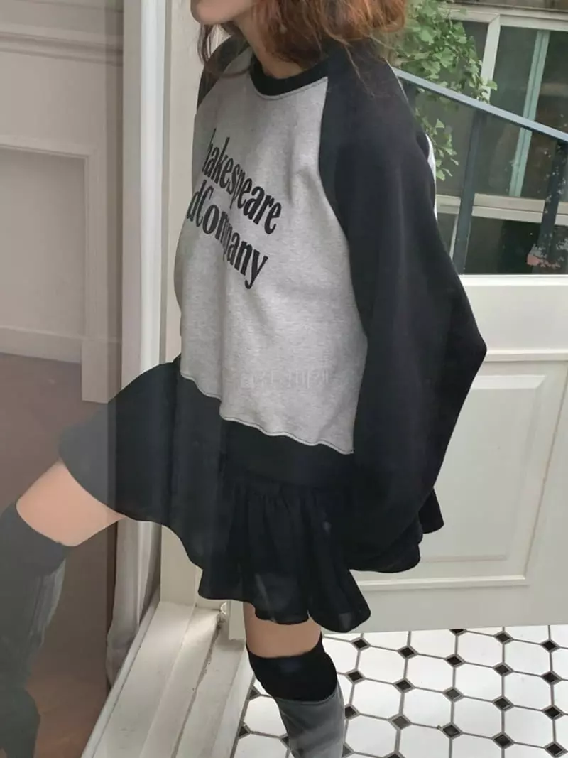 And More - Korean Women Fashion - #vintagekidsstyle - Color Fleece Sweatshirt - 7
