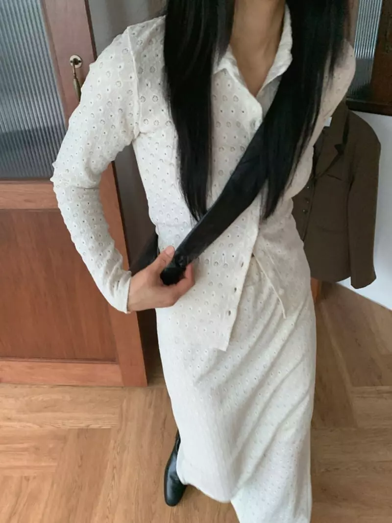 And More - Korean Women Fashion - #womensfashion - Ponny Collar Tee - 6