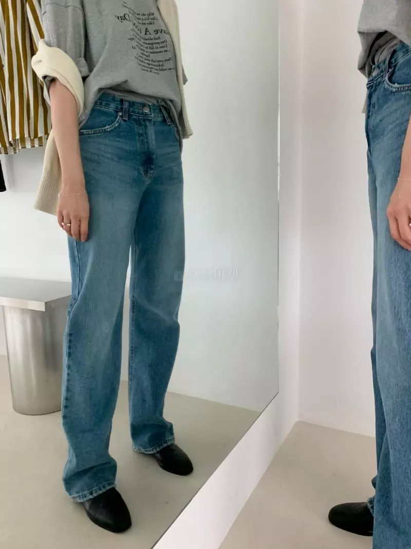 And More - Korean Women Fashion - #womensfashion - Vintage Jeans - 5