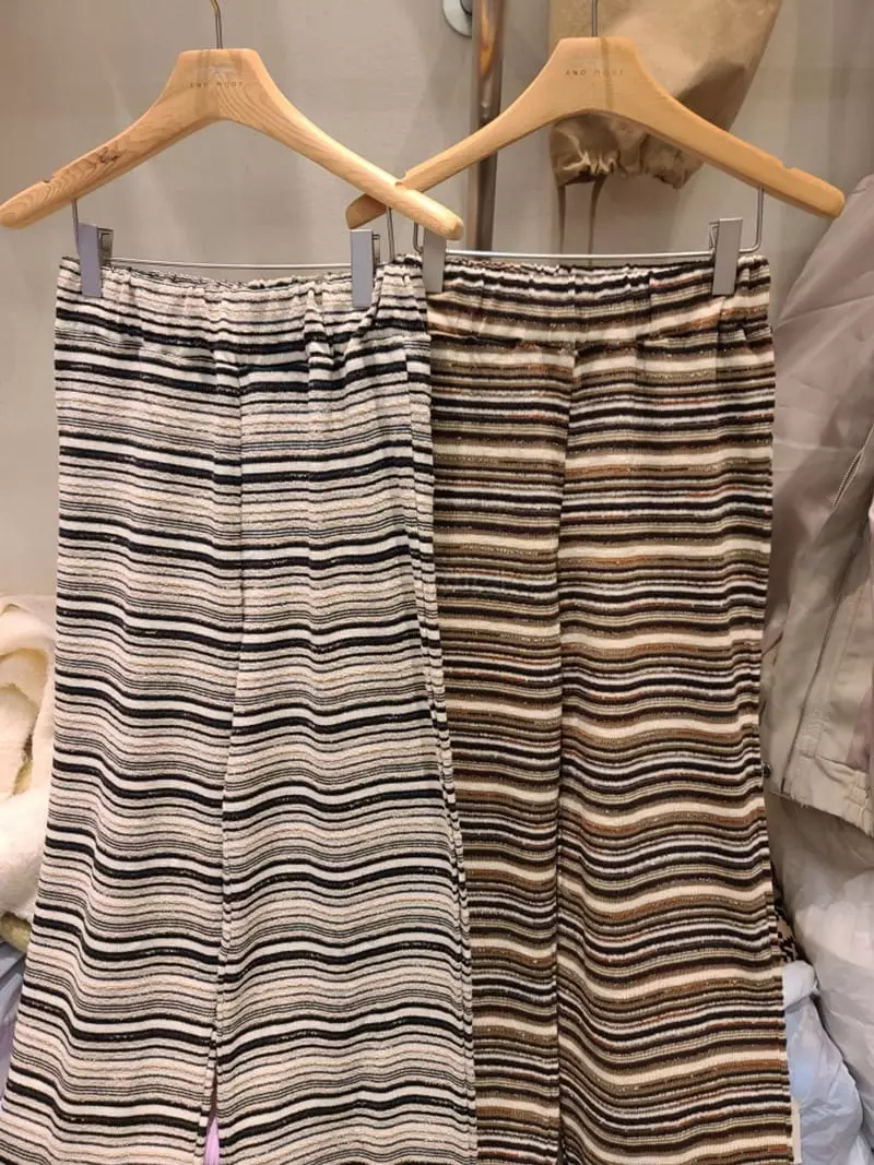 And More - Korean Women Fashion - #womensfashion - Bay Stripes Pants - 3