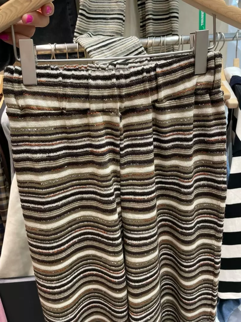 And More - Korean Women Fashion - #womensfashion - Bay Stripes Pants - 7