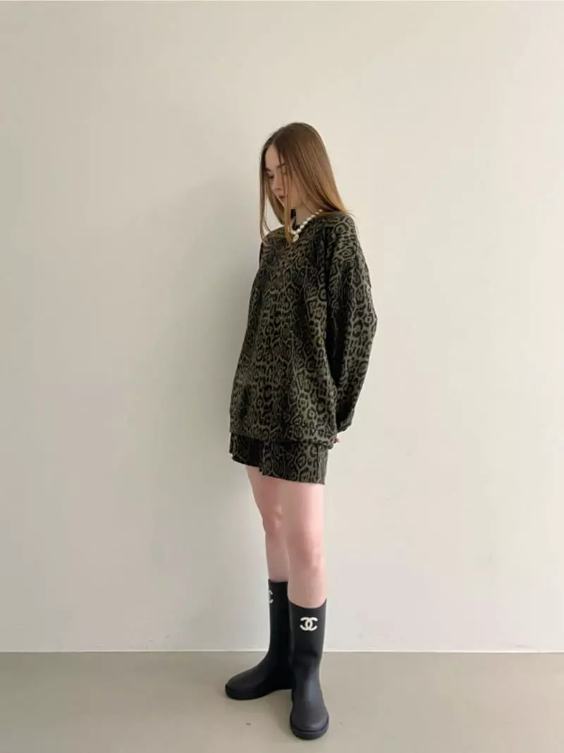 Another Avenue - Korean Women Fashion - #momslook - Tiger Terry Shorts