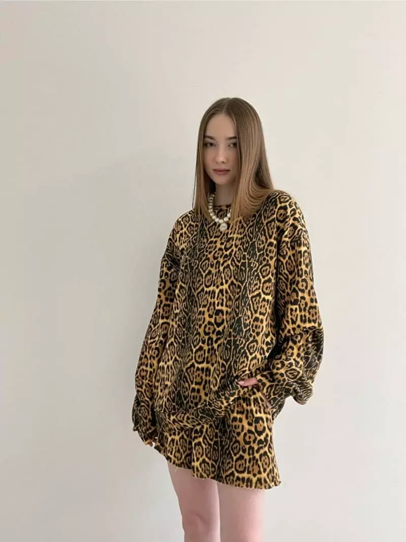 Another Avenue - Korean Women Fashion - #momslook - Tiger Terry Sweatshirt - 8