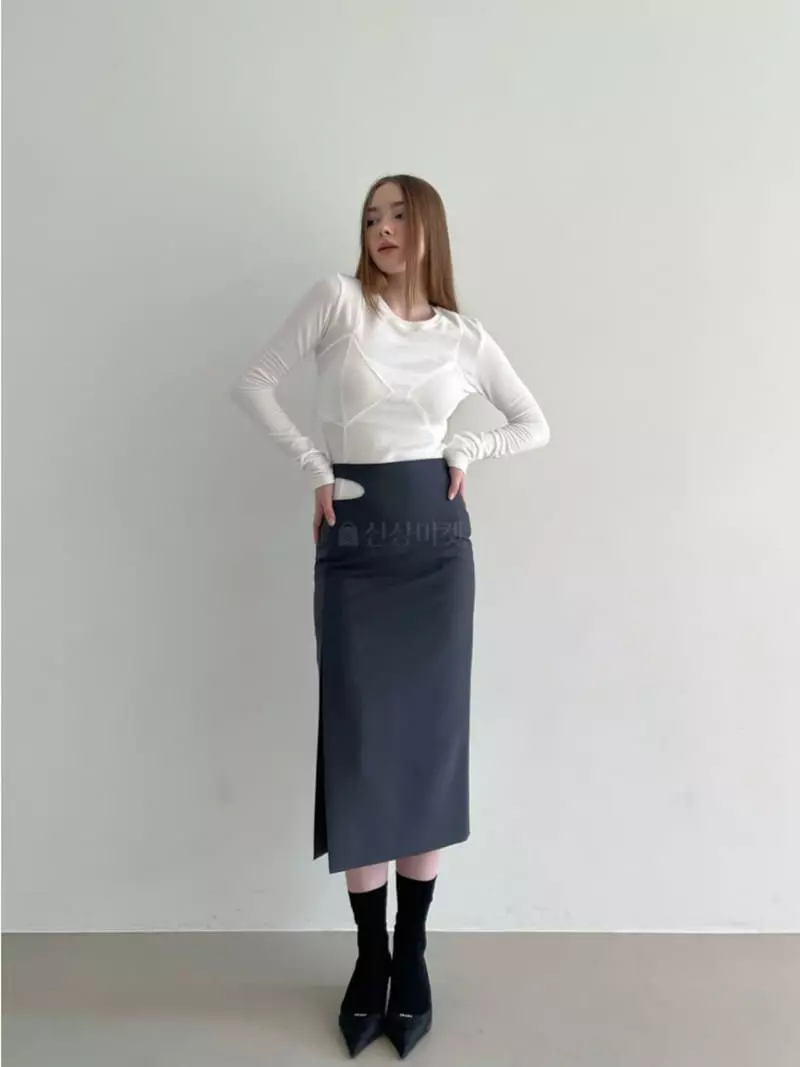 Another Avenue - Korean Women Fashion - #momslook - Liner Tee - 6