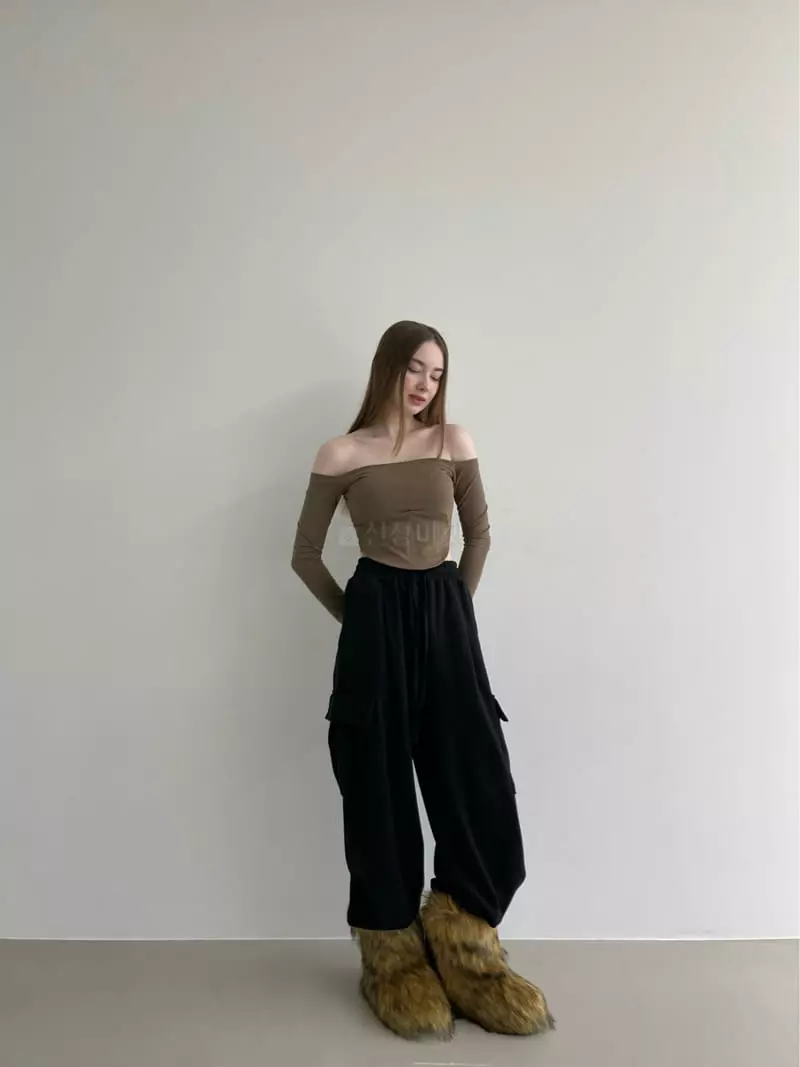 Another Avenue - Korean Women Fashion - #momslook - Wire Top Tee - 6