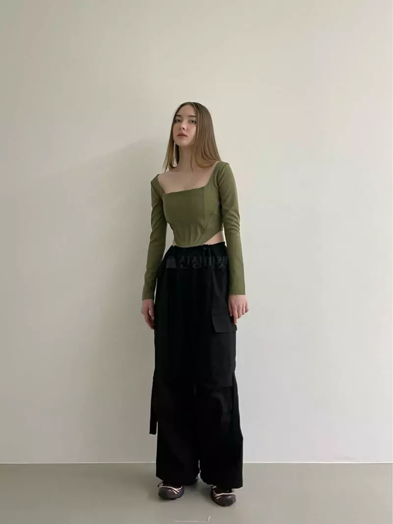 Another Avenue - Korean Women Fashion - #romanticstyle - Wrinkle Pocket Pants - 2