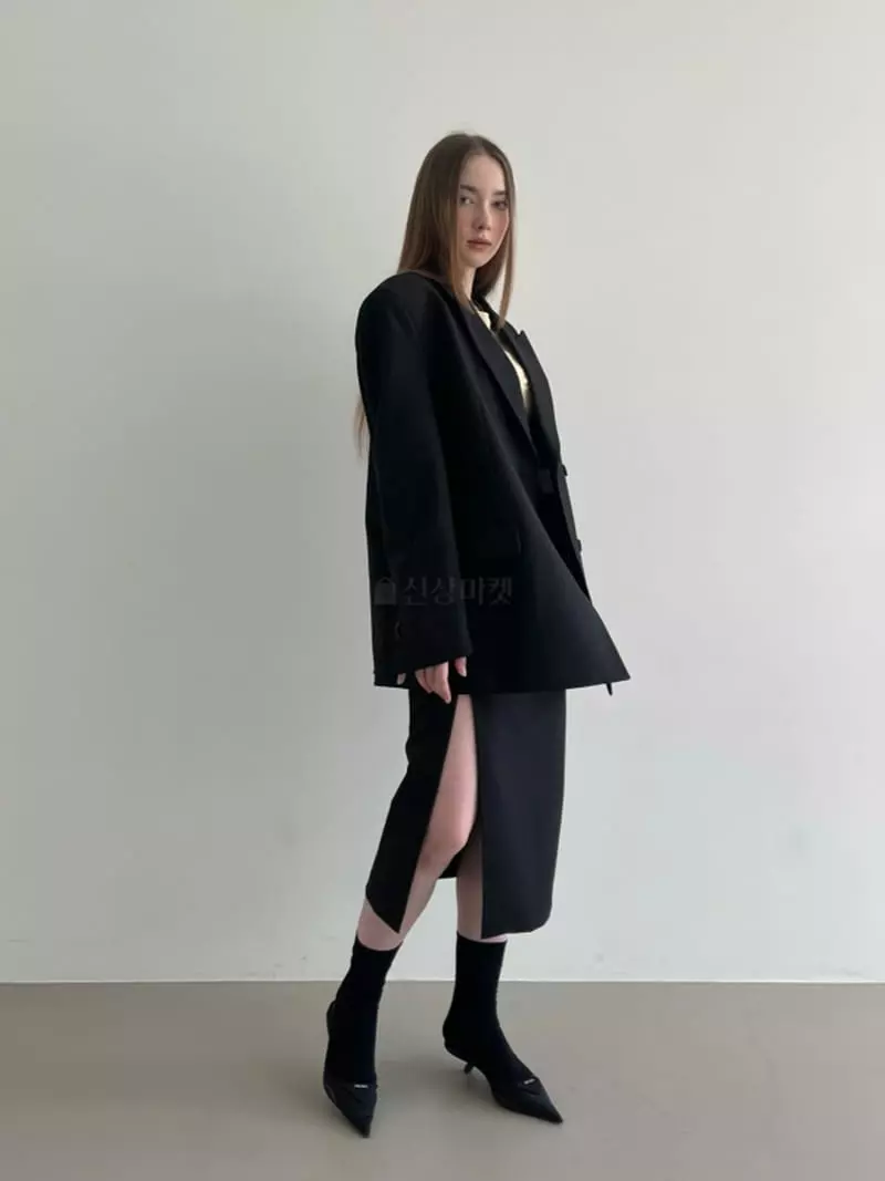 Another Avenue - Korean Women Fashion - #thelittlethings - Eve Slit Skirt - 5
