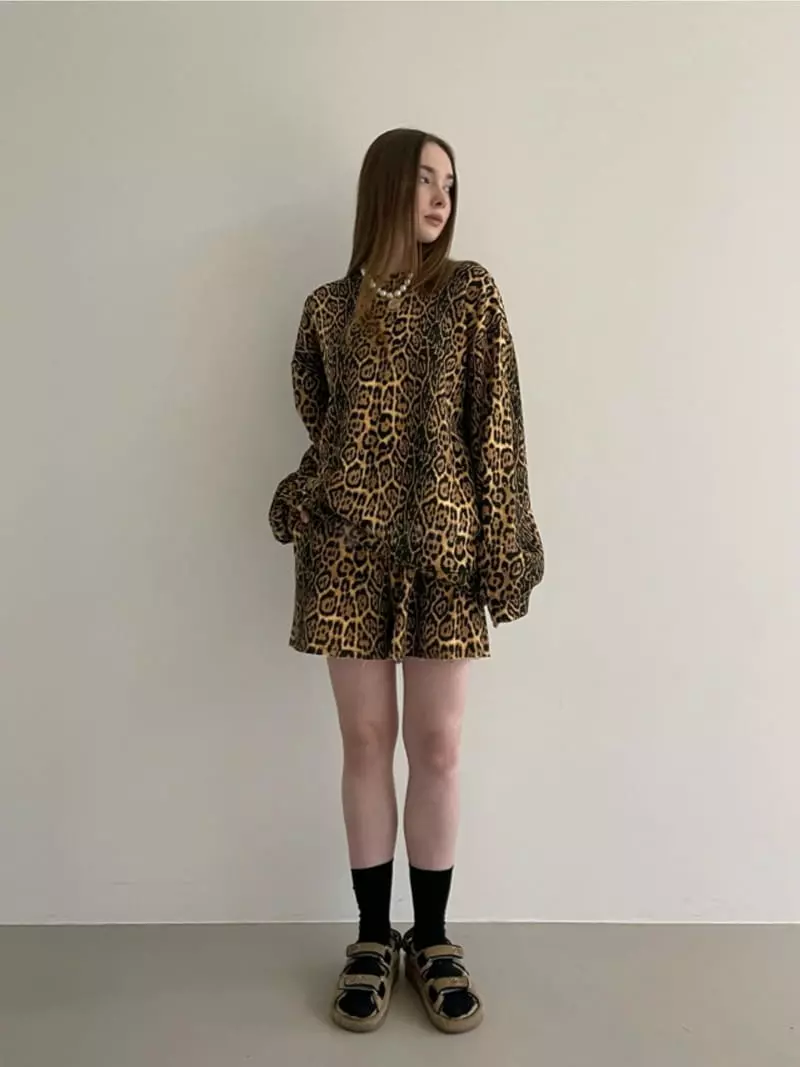 Another Avenue - Korean Women Fashion - #womensfashion - Tiger Terry Sweatshirt - 5
