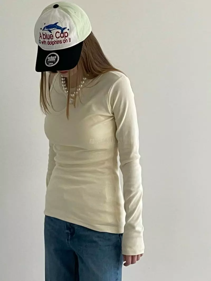 Another Avenue - Korean Women Fashion - #womensfashion - Row Slit Tee - 7