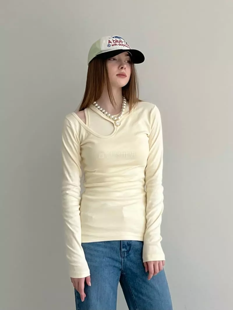 Another Avenue - Korean Women Fashion - #womensfashion - Row Slit Tee - 9
