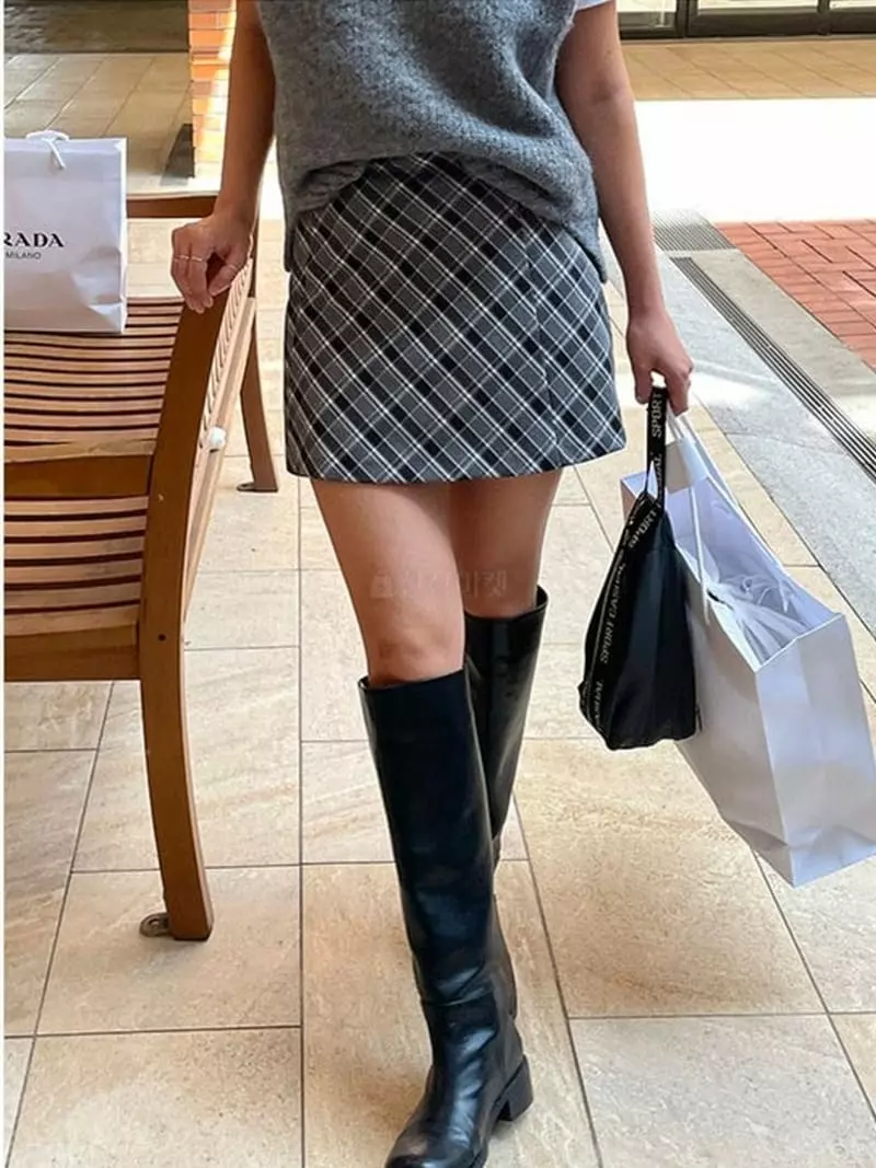 Another Muse - Korean Women Fashion - #womensfashion - Check Mini Skirt