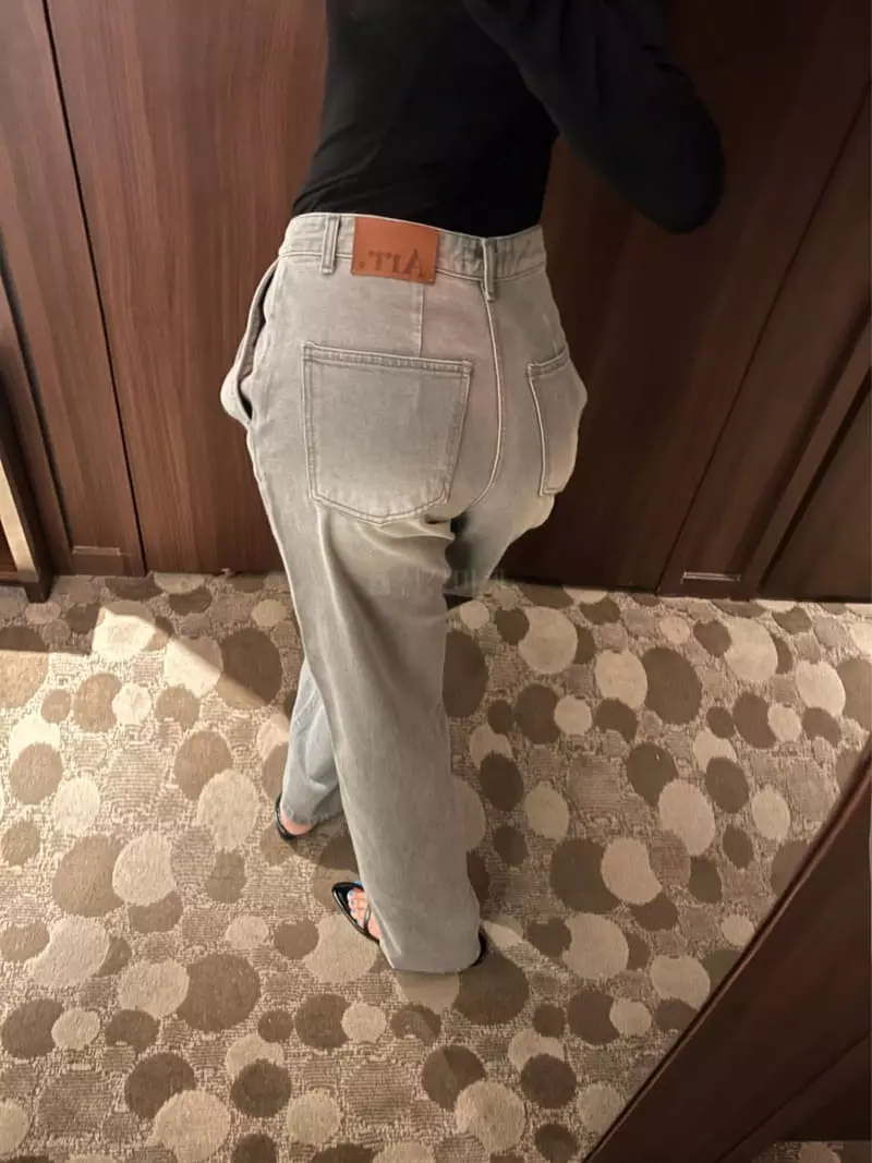 Arr - Korean Women Fashion - #momslook - Gray Jeans - 5