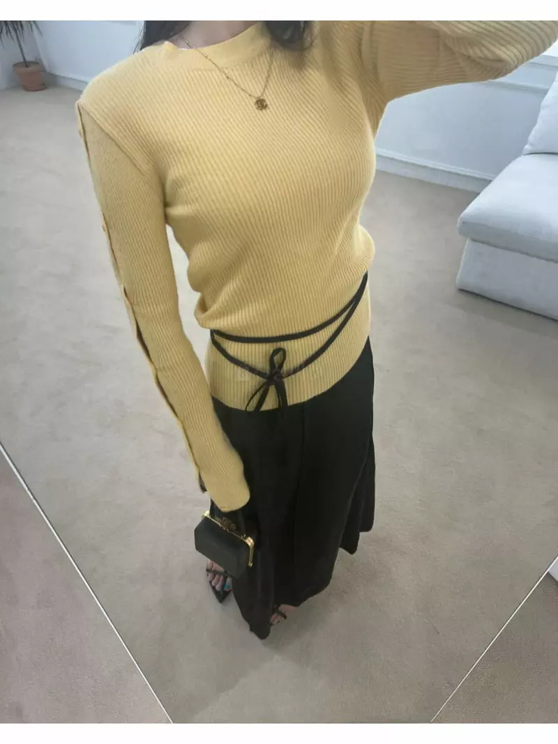 Arr - Korean Women Fashion - #momslook - Cash Button Knit Tee - 9