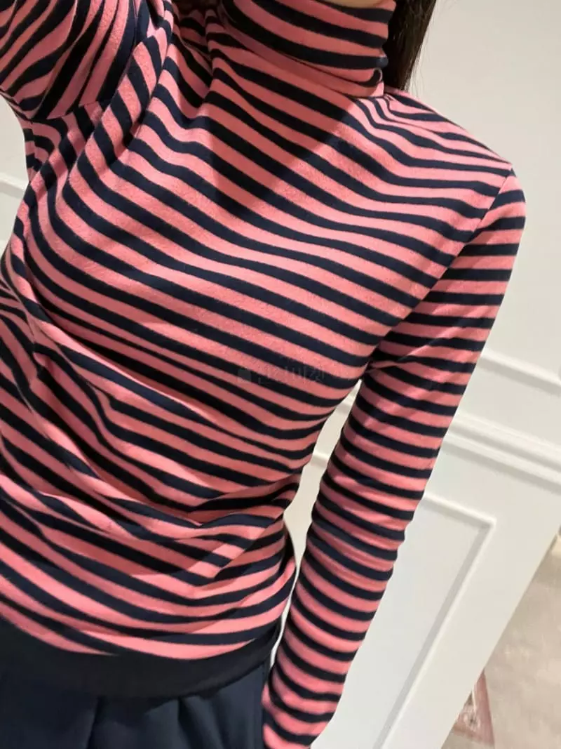 Arr - Korean Women Fashion - #momslook - Willy Turtleneck Tee - 6