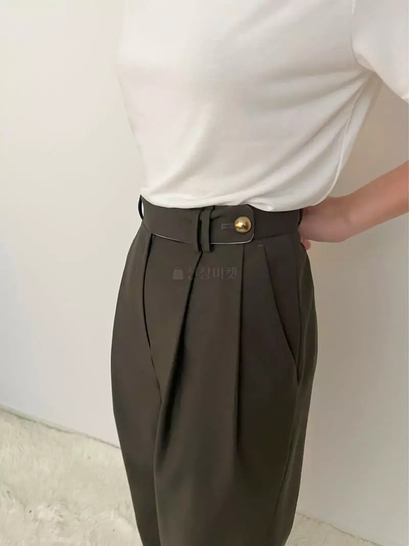 Arr - Korean Women Fashion - #momslook - Mell Button Pants - 3