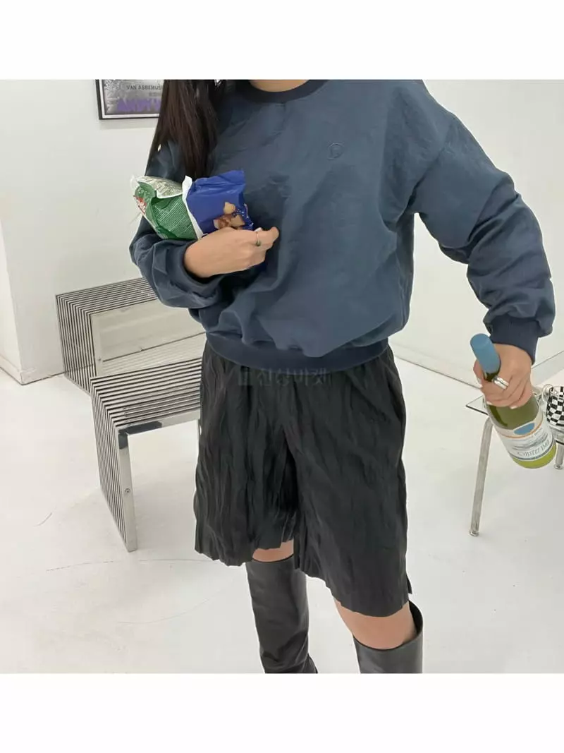 Arr - Korean Women Fashion - #romanticstyle - Mono Sweatshirt - 10
