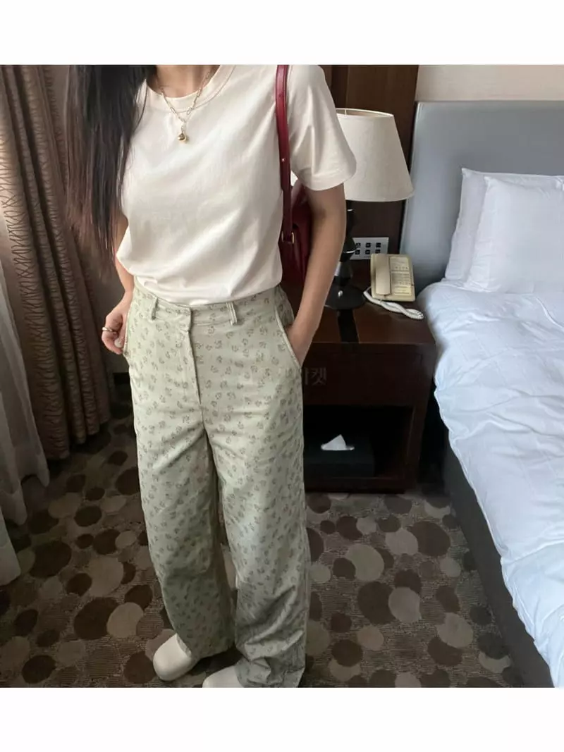 Arr - Korean Women Fashion - #thelittlethings - Flower Rib Pants - 10