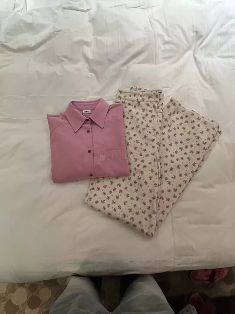 Arr - Korean Women Fashion - #vintageinspired - Flower Rib Pants - 4