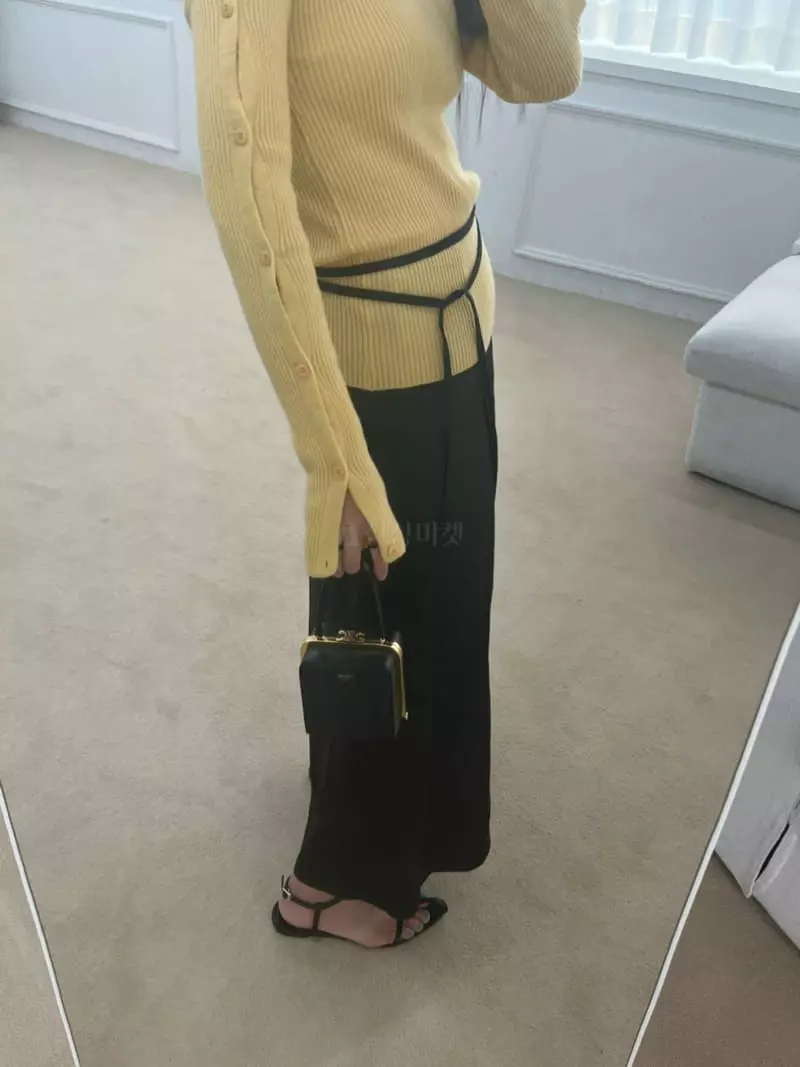 Arr - Korean Women Fashion - #womensfashion - Cash Button Knit Tee - 8