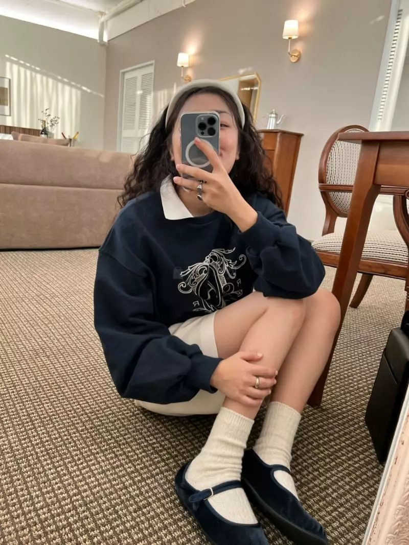 Arr - Korean Women Fashion - #womensfashion - Ar Sweatshirt - 2